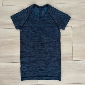 Lululemon Run Swiftly Short Sleeve Top Size 4